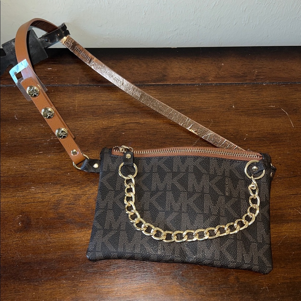 Michael KORS MK Signature Logo Pull Chain Belt Bag Fanny Pack Chocolate Brown